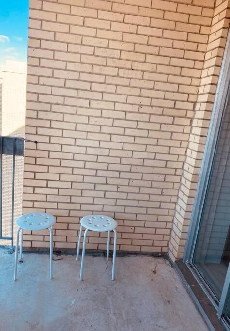 Entire Loft - Elevator - Balcony - Free P - 10M Downtown Apartment Quebec City Exterior photo